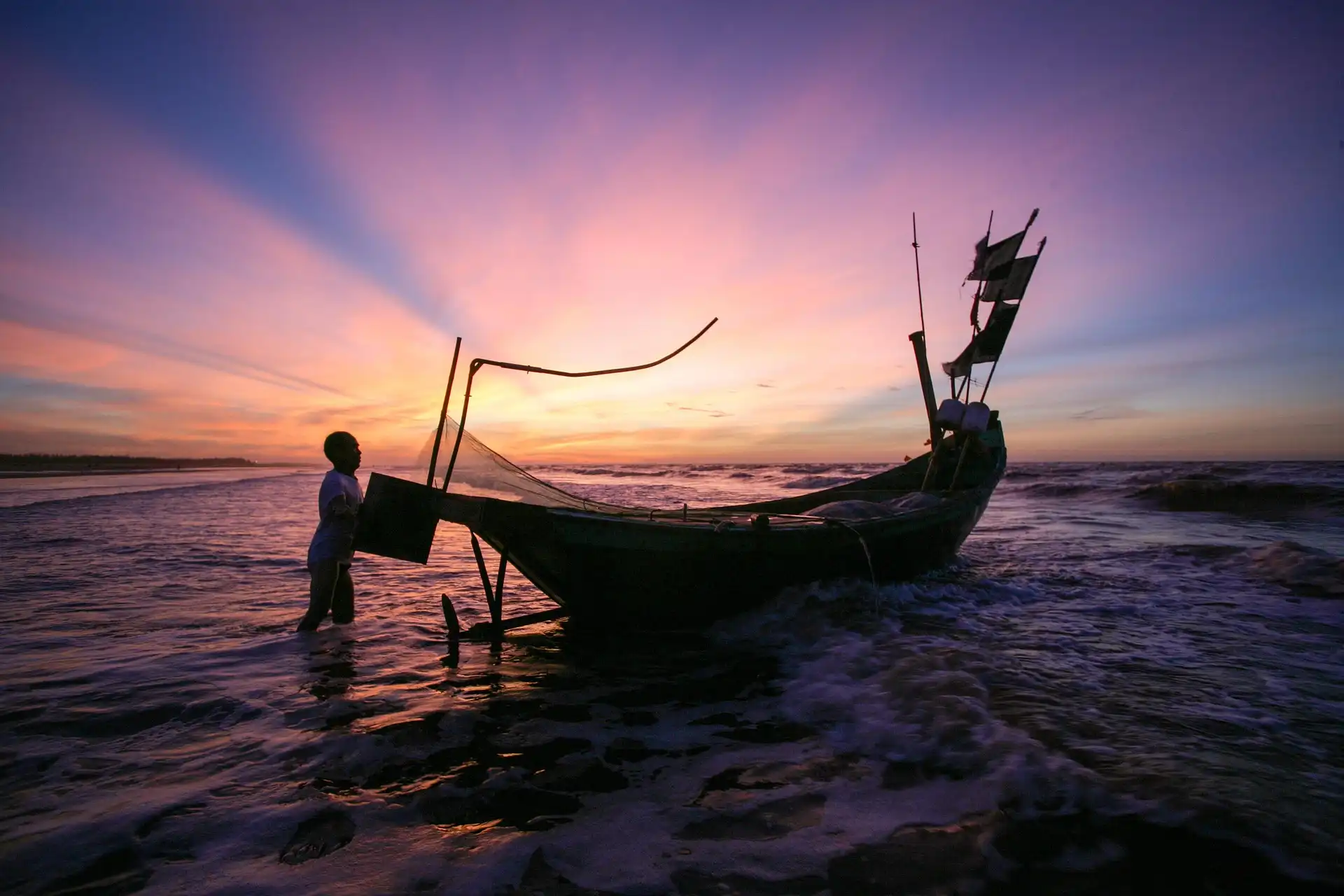 Bạn Đạo Theo Quan Điểm Phật Giáo